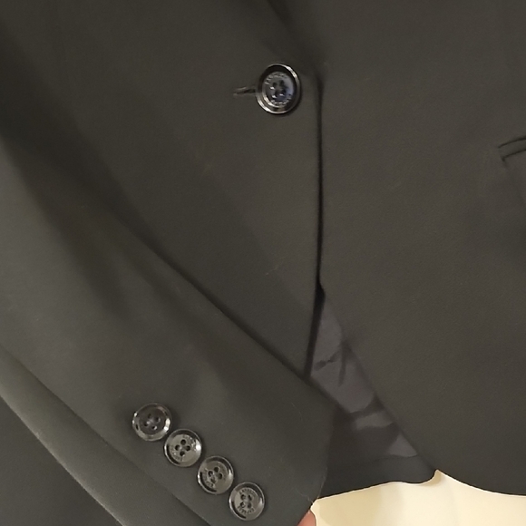 Express Classic Black Blazer - Picture 3 of 3